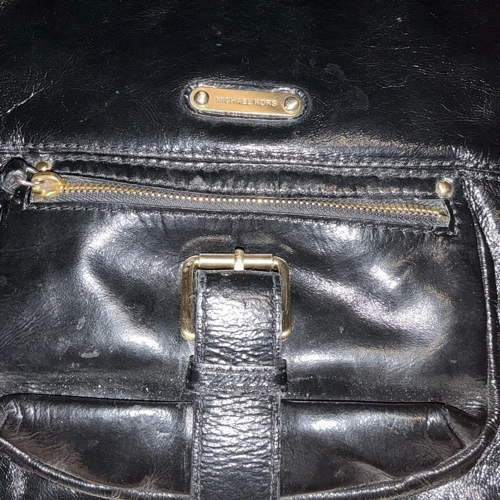 Michael Kors Black Patent Leather Austin Slouchy Bag‎